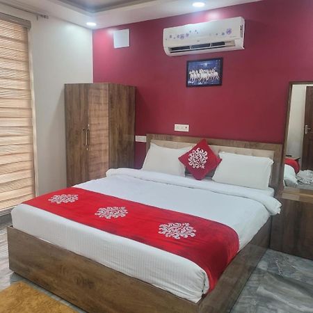 Hotel The Swiss Residency Greater Noida Exterior foto